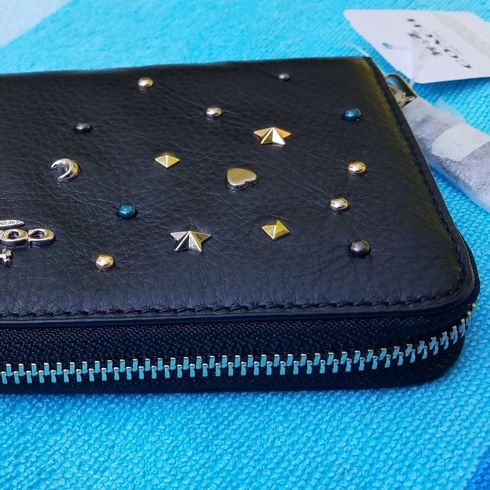 Coach Star Studded Black Pebble Leather Wallet NWT - Picture 2 of 15